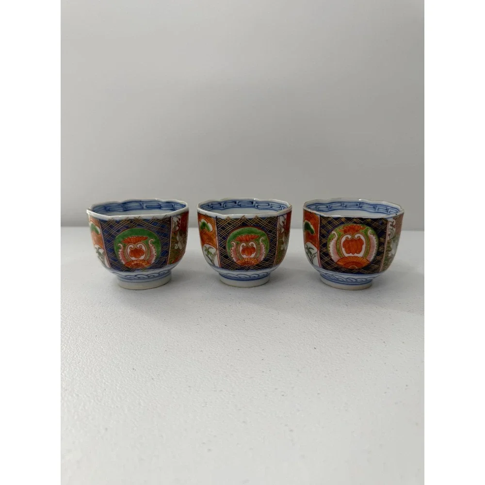 Vintage Japanese Imari Tea Cups Set of 3 Porcelain Crane Floral Scalloped Rim 3